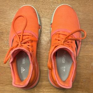 Adidas eco Ortholite tennis shoes Kids size 4